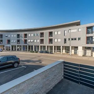 App - 1 Apartment