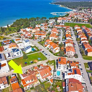 apartments-drago-589.pula-hotels.org/