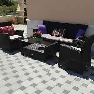 apartments-linda-trogir.splithotels.org/