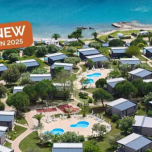 4* Vakantiepark Aminess Planet Homes Sirena